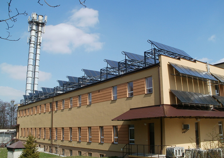 Duża instalacja solarna w ciepłowni