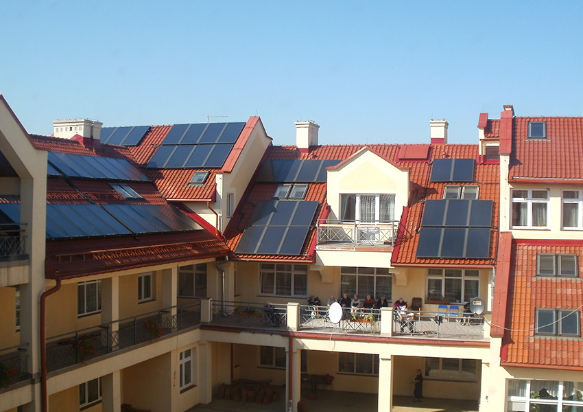 Instalacja solarna w domu seniora
